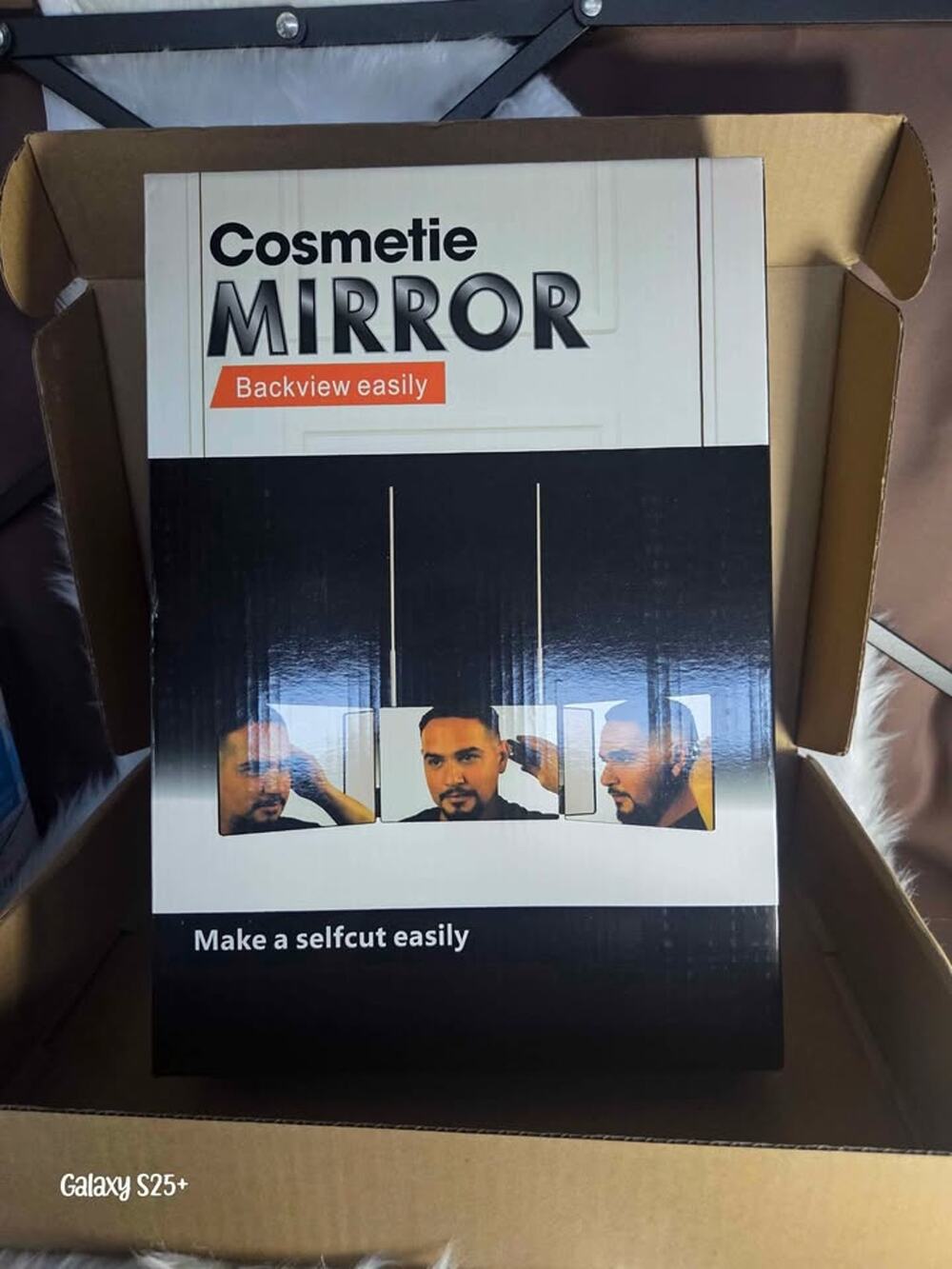 Cosmetie 3-Way Self-Cut Mirror